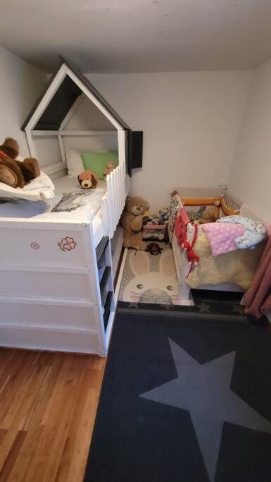 Omi'S Nest, Fuer Klein Und Gross Apartment Oberburen Екстериор снимка