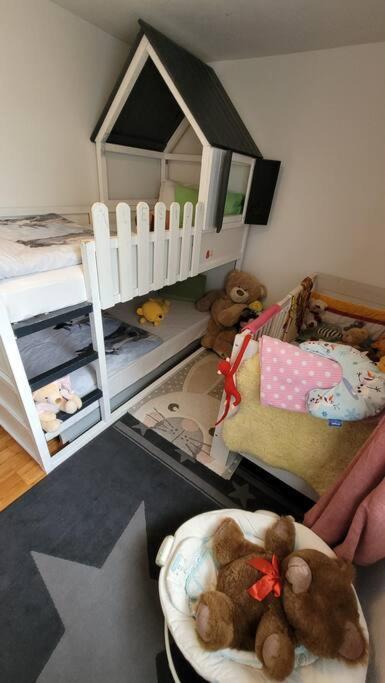 Omi'S Nest, Fuer Klein Und Gross Apartment Oberburen Екстериор снимка